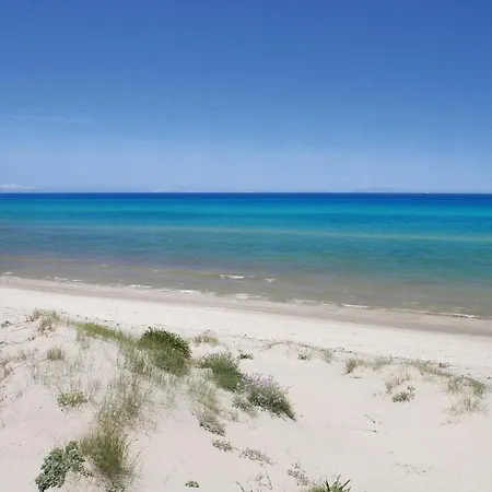 Bilo Beach * Monte Nai
